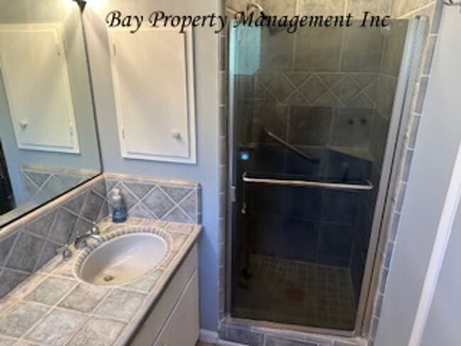 Building Photo - Bring your pets! Beautiful home in South Salinas - Coming Soon!