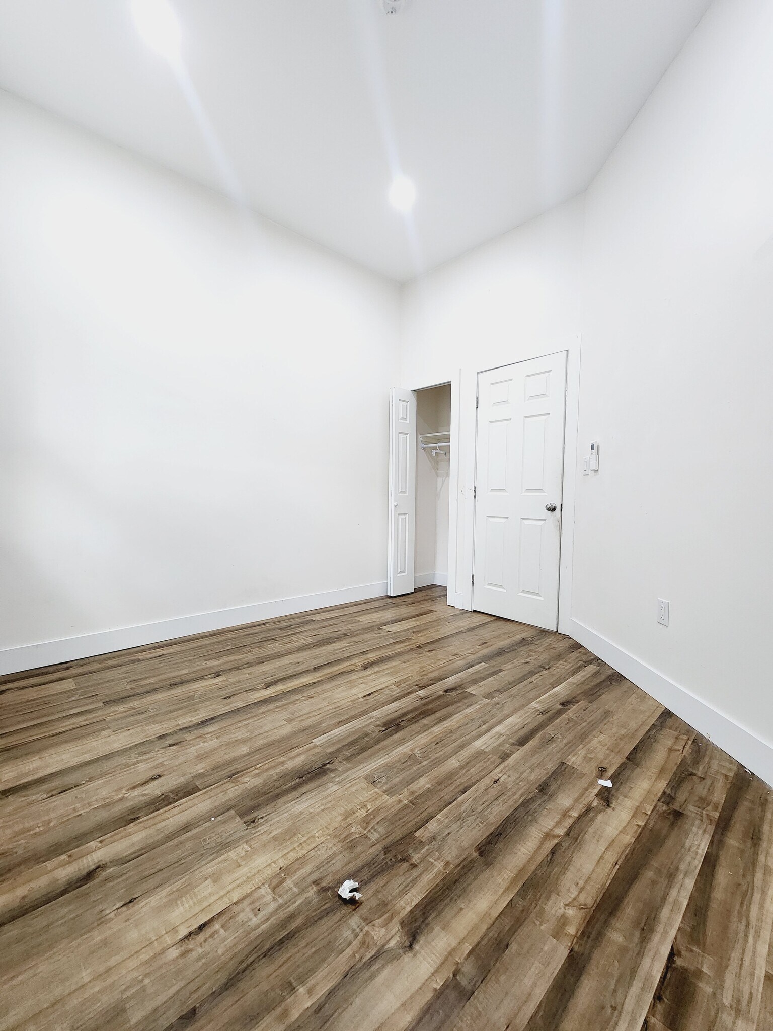 Building Photo - 418 Avenue C