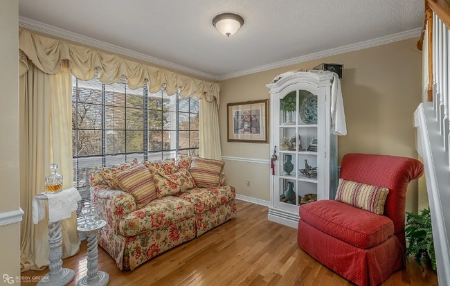 Building Photo - Beautiful 2 Bedroom, 2 Bathroom home with ...