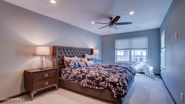 Building Photo - 141 Chestnut Way