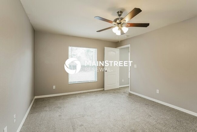 Building Photo - 3 Bedroom Pet-Friendly Home in Lehigh Acres, FL with Main Street Renewal