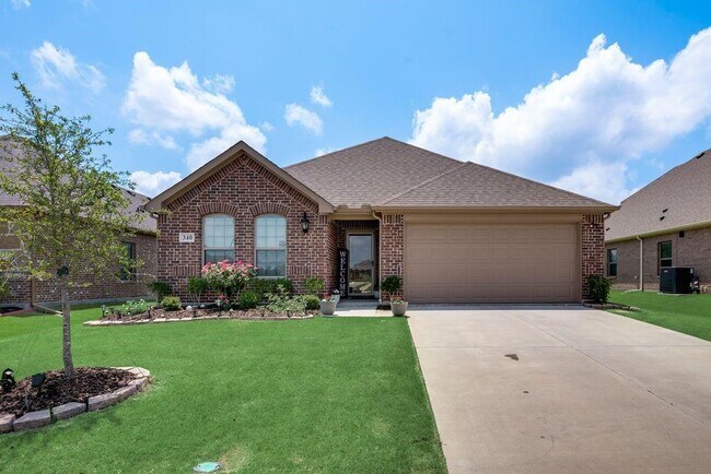 Building Photo - 340 Pecos Dr