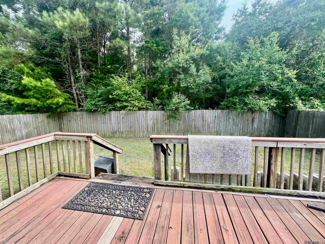 Building Photo - 10836 Field Pointe Dr