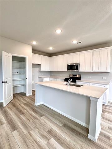 Building Photo - 419 Magellan Rd