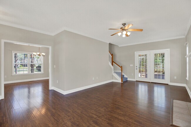 Building Photo - Turtle Landing