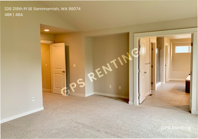 Building Photo - Available Now! Spacious 4BR Home in Pine M...