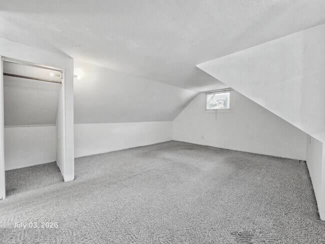 Building Photo - 5117 2nd Ave NW