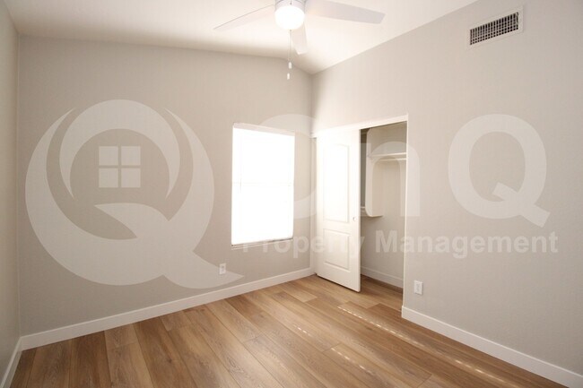 Building Photo - 20814 N 38th St