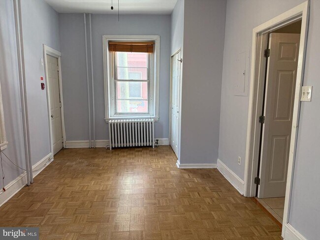Building Photo - 2519 Brown St