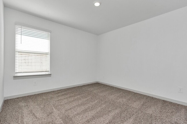 Building Photo - 10626 Watershed Dr