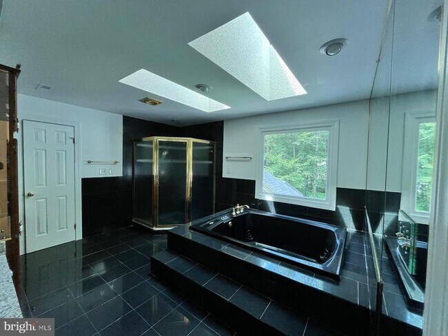 Building Photo - 7808 Hill House Ct