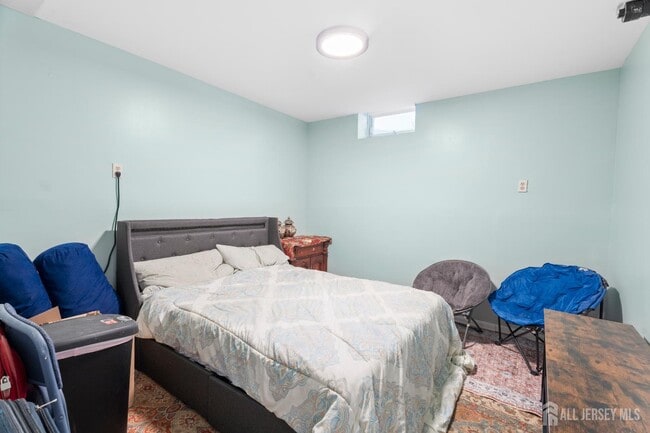 Building Photo - 54 Magellan Way
