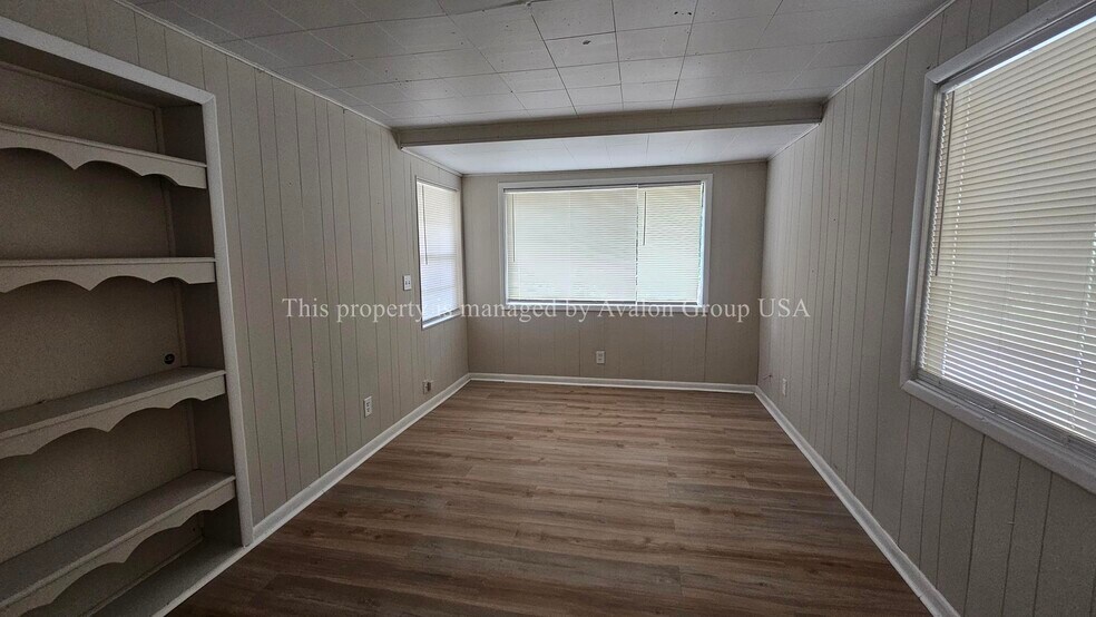 Building Photo - 1453 Winnebago Ave