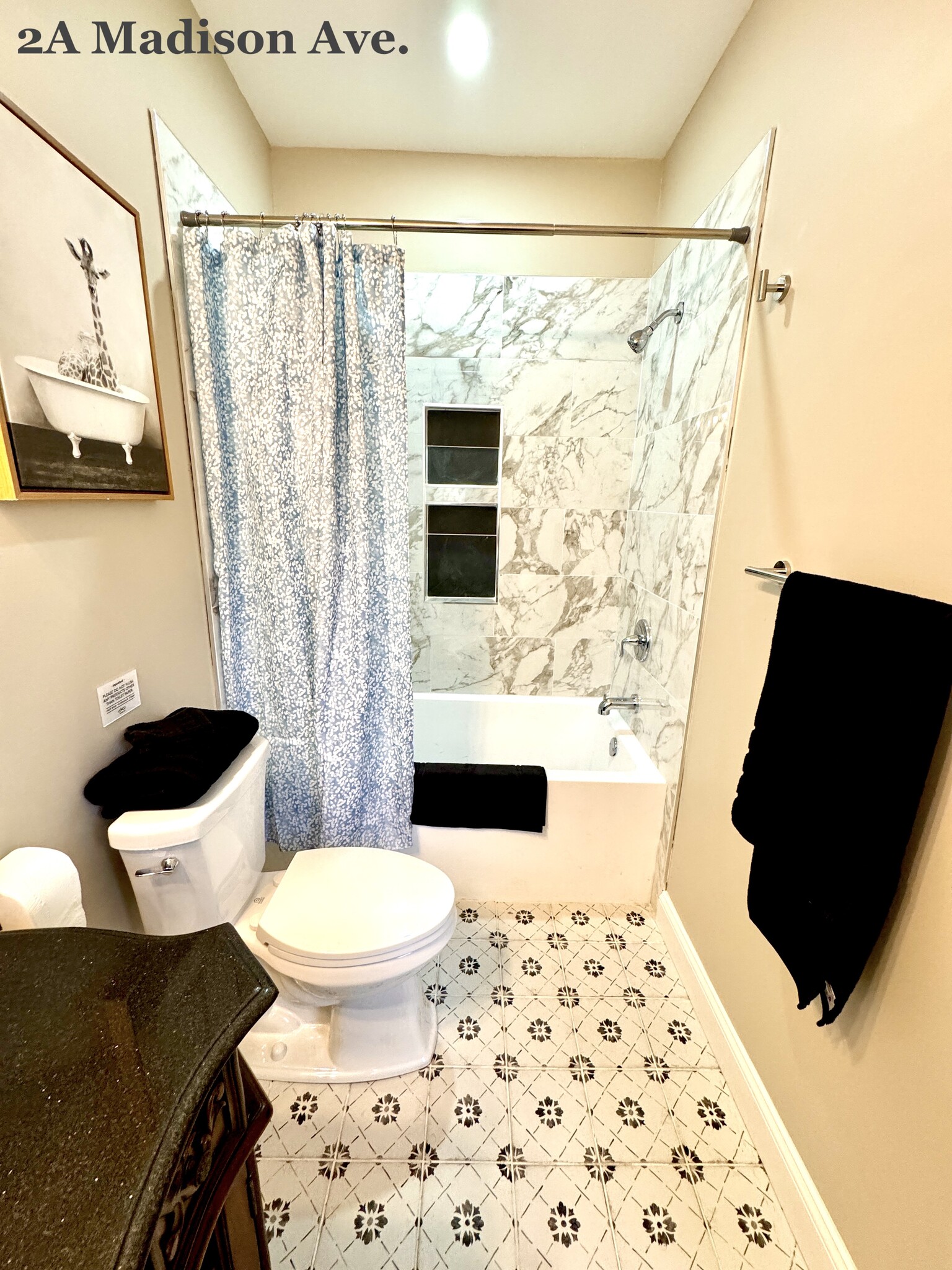 Building Photo - 1906 Madison Ave