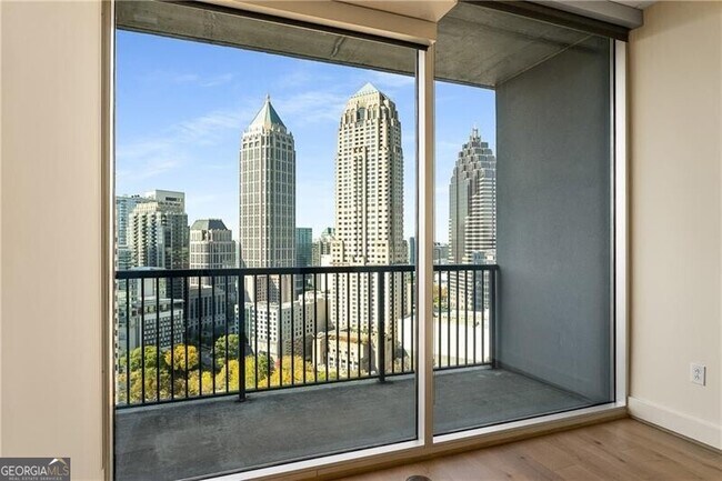 Building Photo - 1080 Peachtree St NE