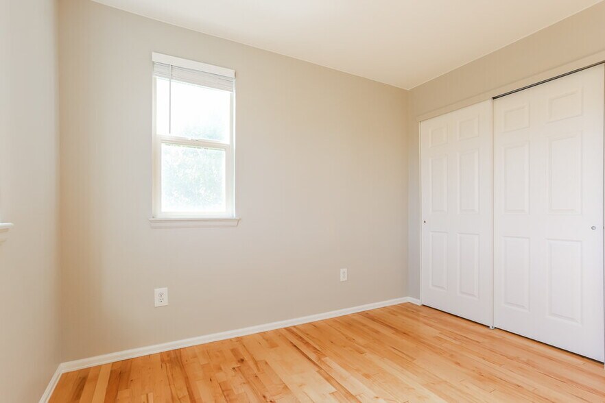 Building Photo - 3705 S Quatar Way
