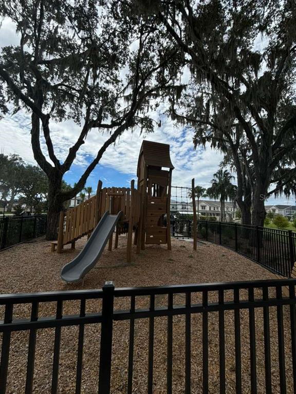 Building Photo - 11301 Nona Sound St