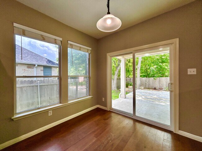 Building Photo - 13012 Kenswick Dr