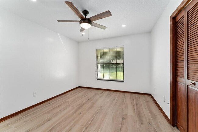 Building Photo - 4464 Willow Wind Ct