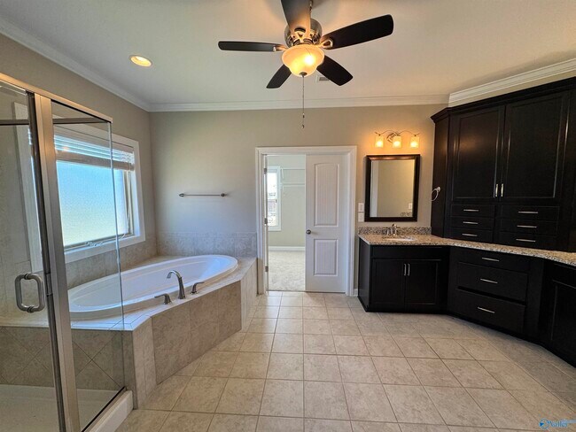 Building Photo - 155 Sougahatchee Dr
