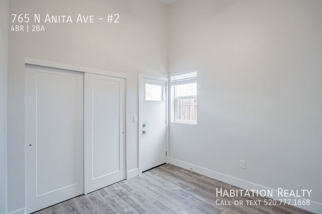 Building Photo - 765 N Anita Ave