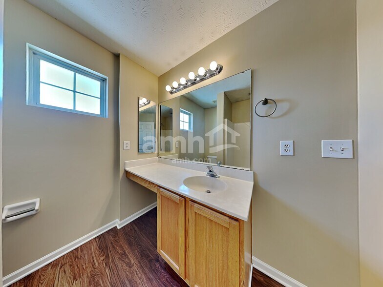 Building Photo - 5169 Appaloosa Cir