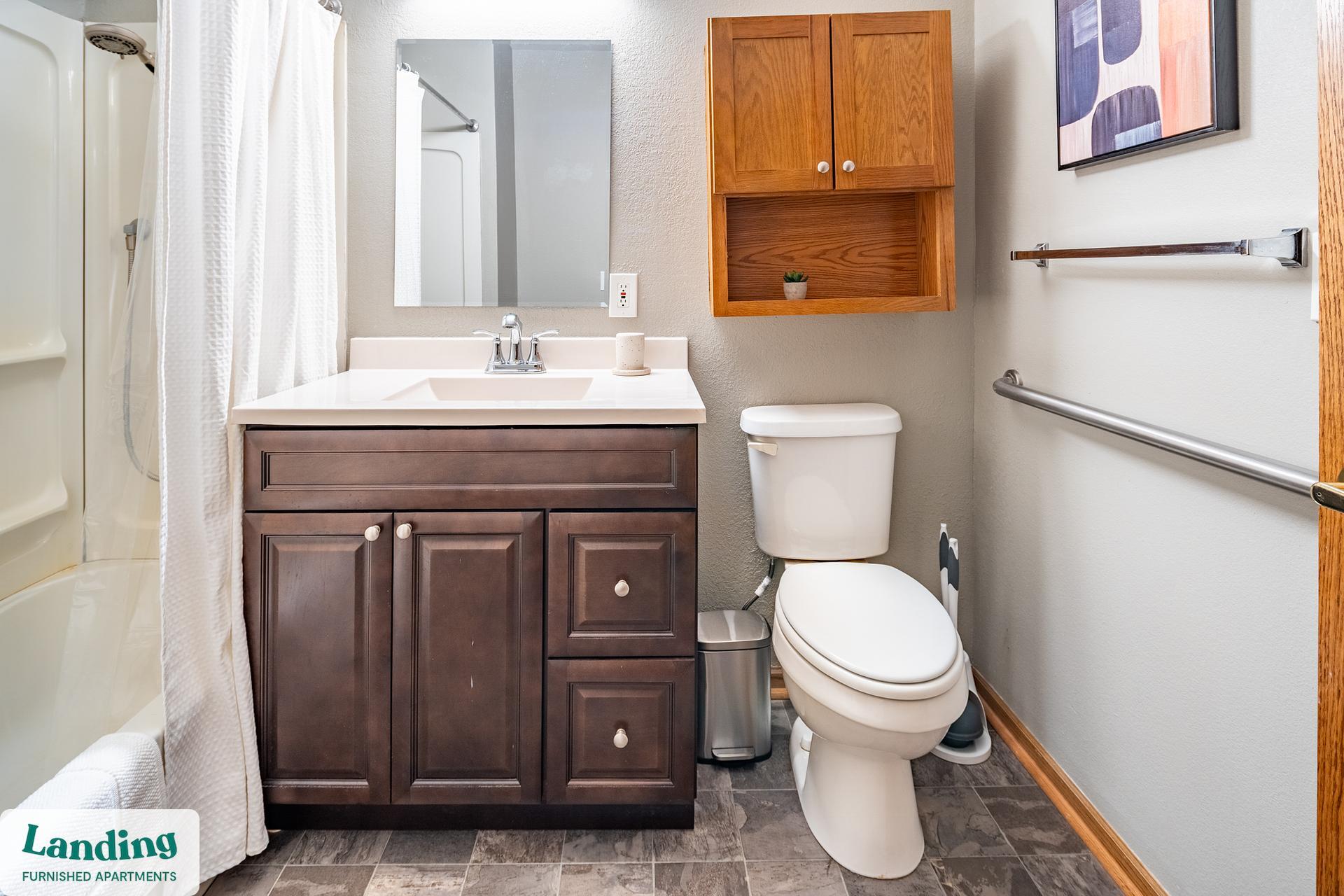 Building Photo - 200 Seneca St