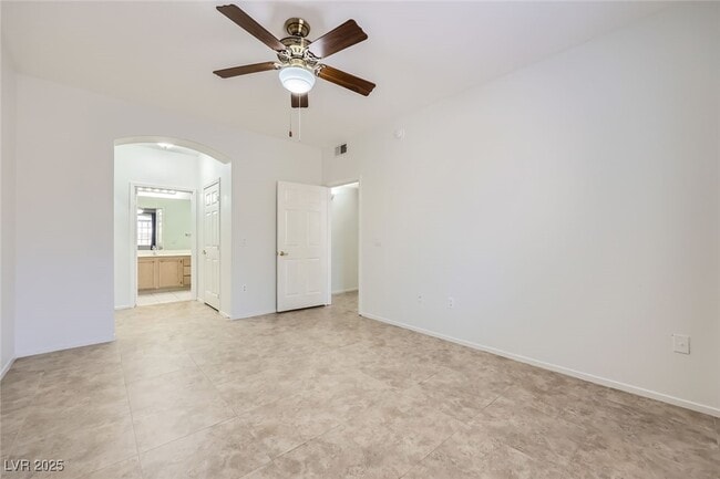 Building Photo - 75 N Valle Verde Dr