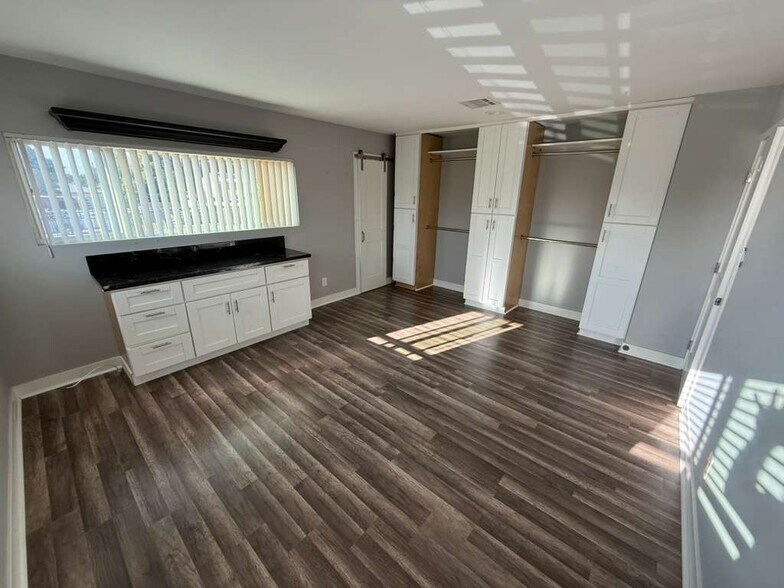 Full Closet and Storage - 495 Queen Anne Dr