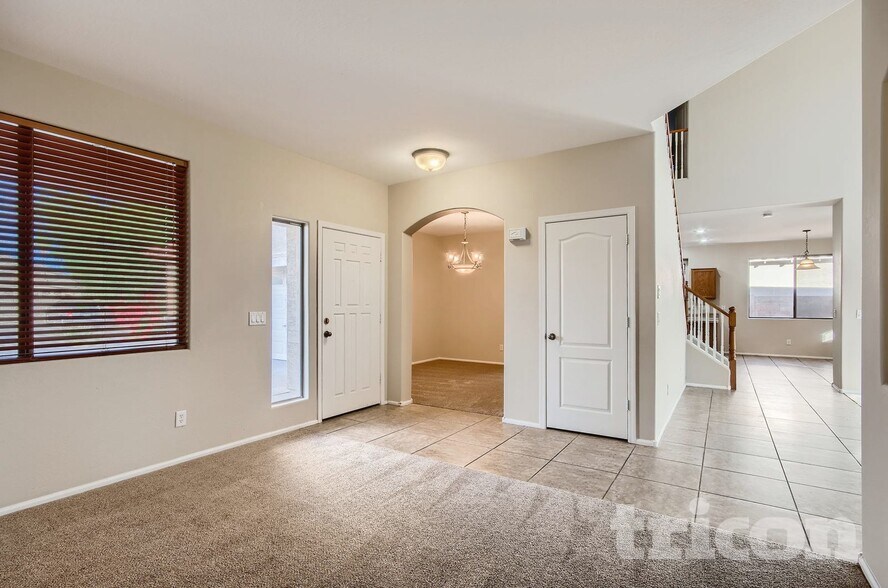 Building Photo - 45063 W Jack Rabbit Trail