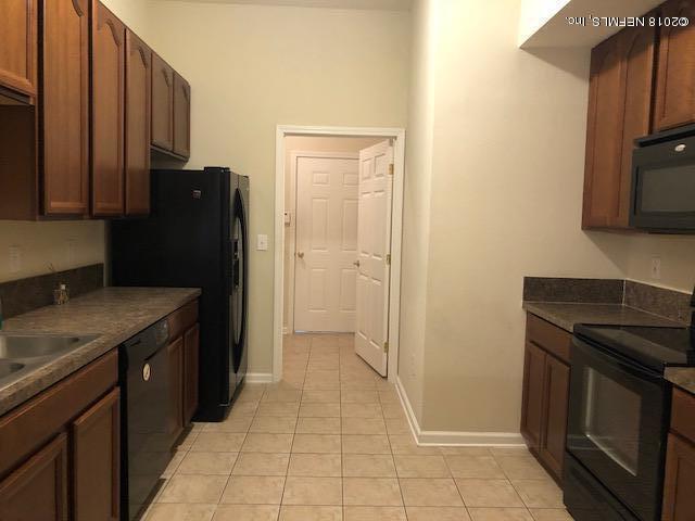 Building Photo - 7032 Deer Lodge Cir