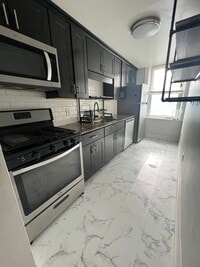 Building Photo - The Bridgewater