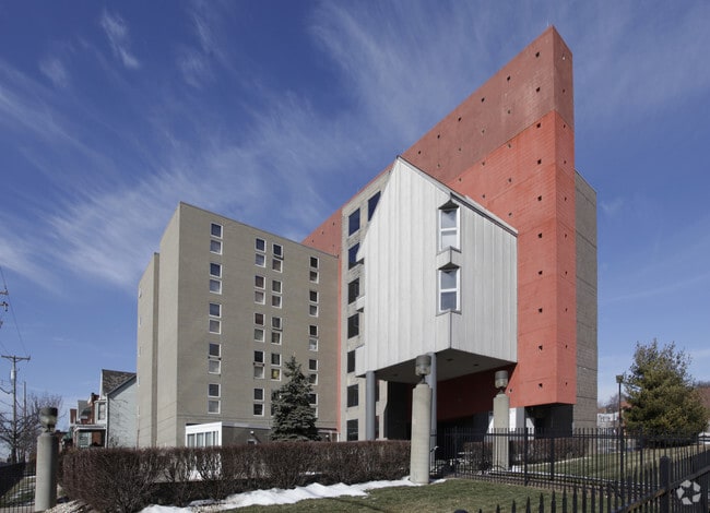 Primary Photo - Bennett Place Apartments