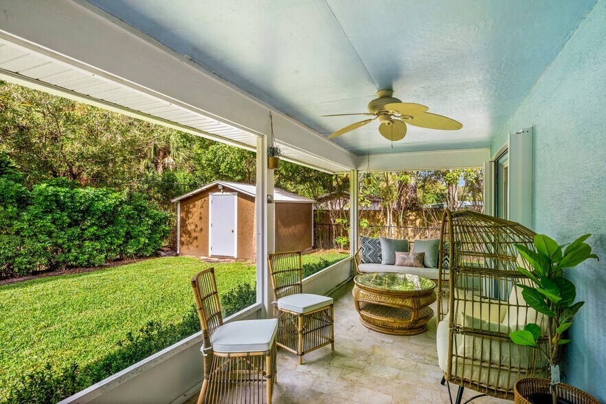 Building Photo - 2635 47th Ave