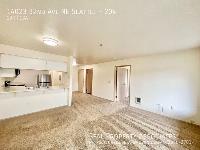 Building Photo - 14023 32nd Ave NE