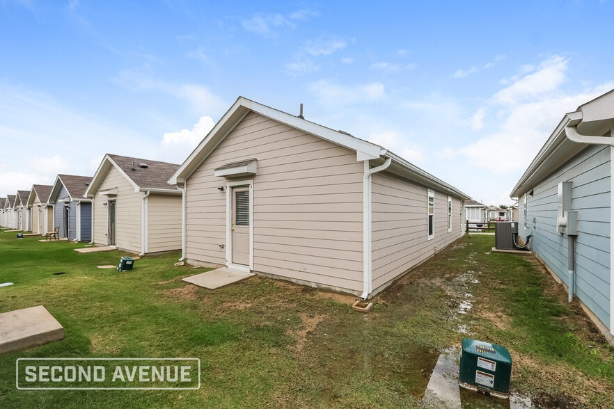 Building Photo - 8738 Texas Risinger Dr