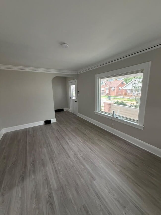 Building Photo - 10816 Park Heights Ave