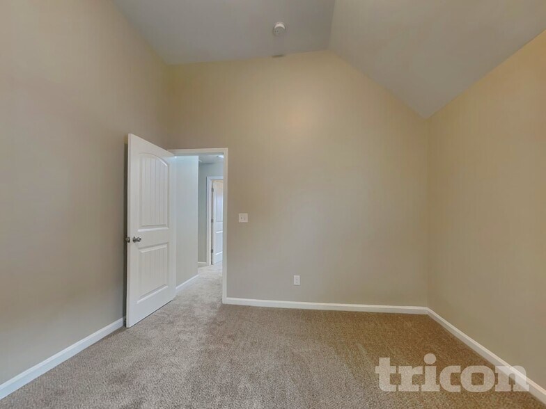 Building Photo - 1308 Worcester Trail