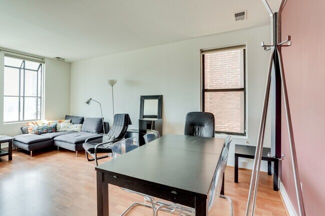 Building Photo - Bright One Bedroom with Private Balcony!