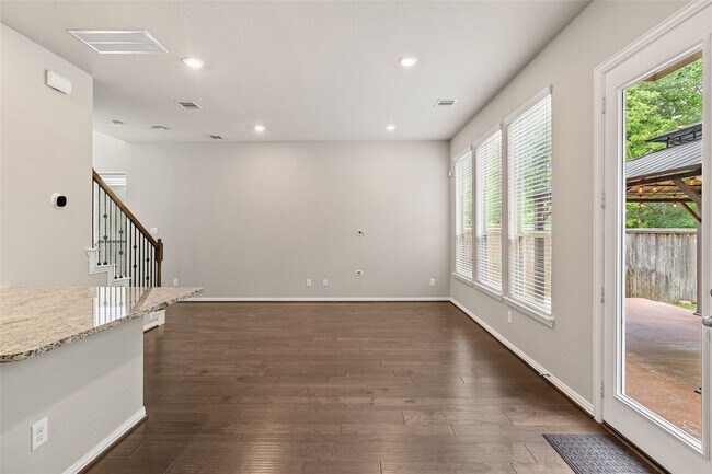 Building Photo - 134 Moon Dance Ct