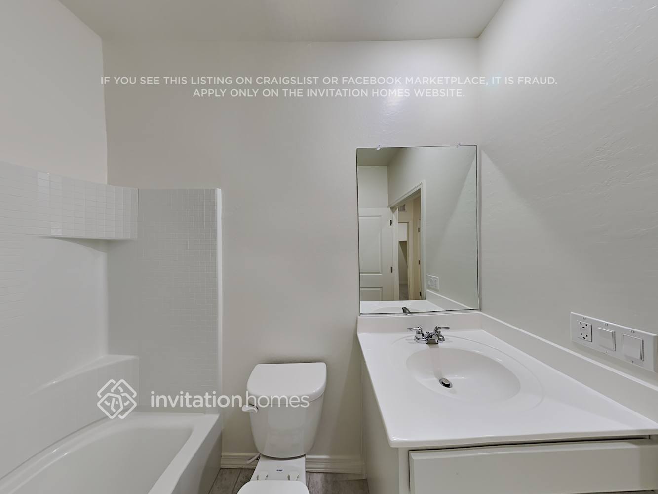 Building Photo - 35562 W Santa Clara Ave