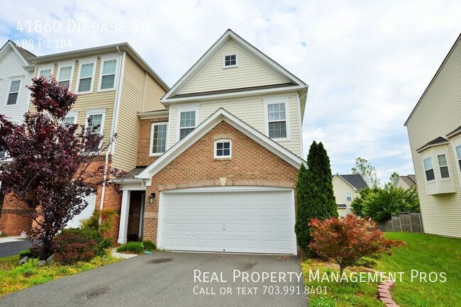 Building Photo - 41860 Diabase Square