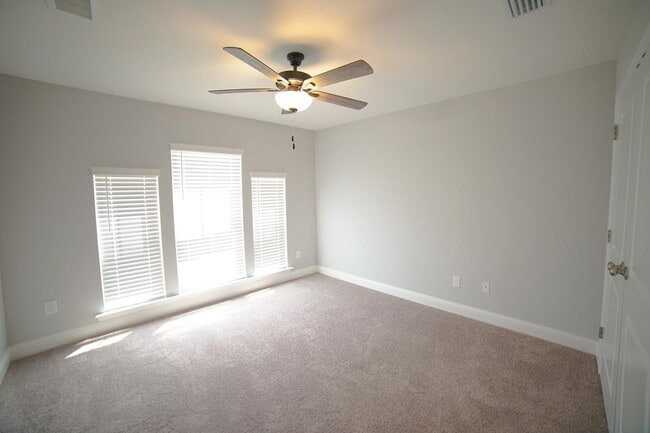 Building Photo - 3727 Meadow Vista Ln.