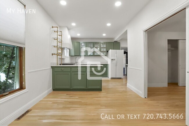 Building Photo - 3339 W 37th Ave
