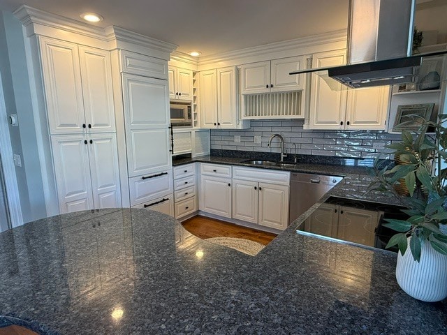 Building Photo - 50 Marine Dr
