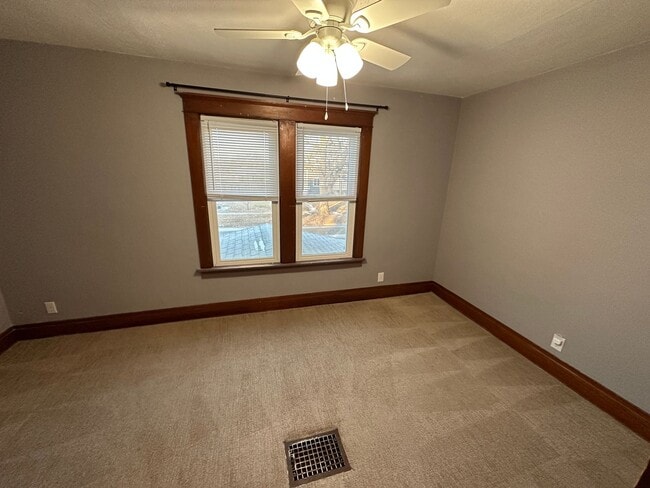 Building Photo - Spacious 4 Bedroom Home Available for Rent in Orange City