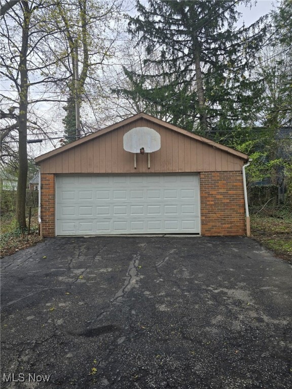 Building Photo - 905 Selwyn Rd