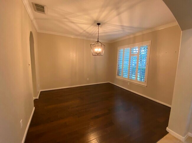 Building Photo - 26226 Bright Dawn Ct