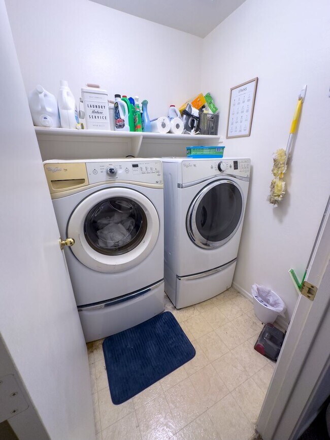 Building Photo - 3 bedroom 2 ba home in Gilbert!