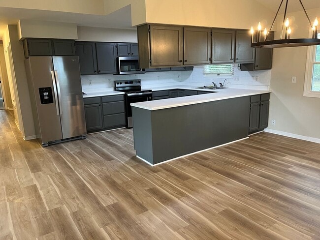 Primary Photo - 3bedroom 3 bath. coming soon.